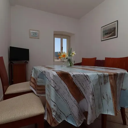 Lepur Apartment *