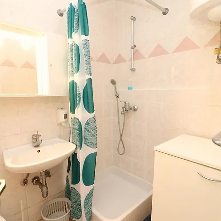 Lepur Apartment *