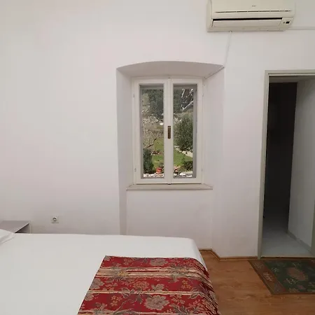 Lepur Apartment *